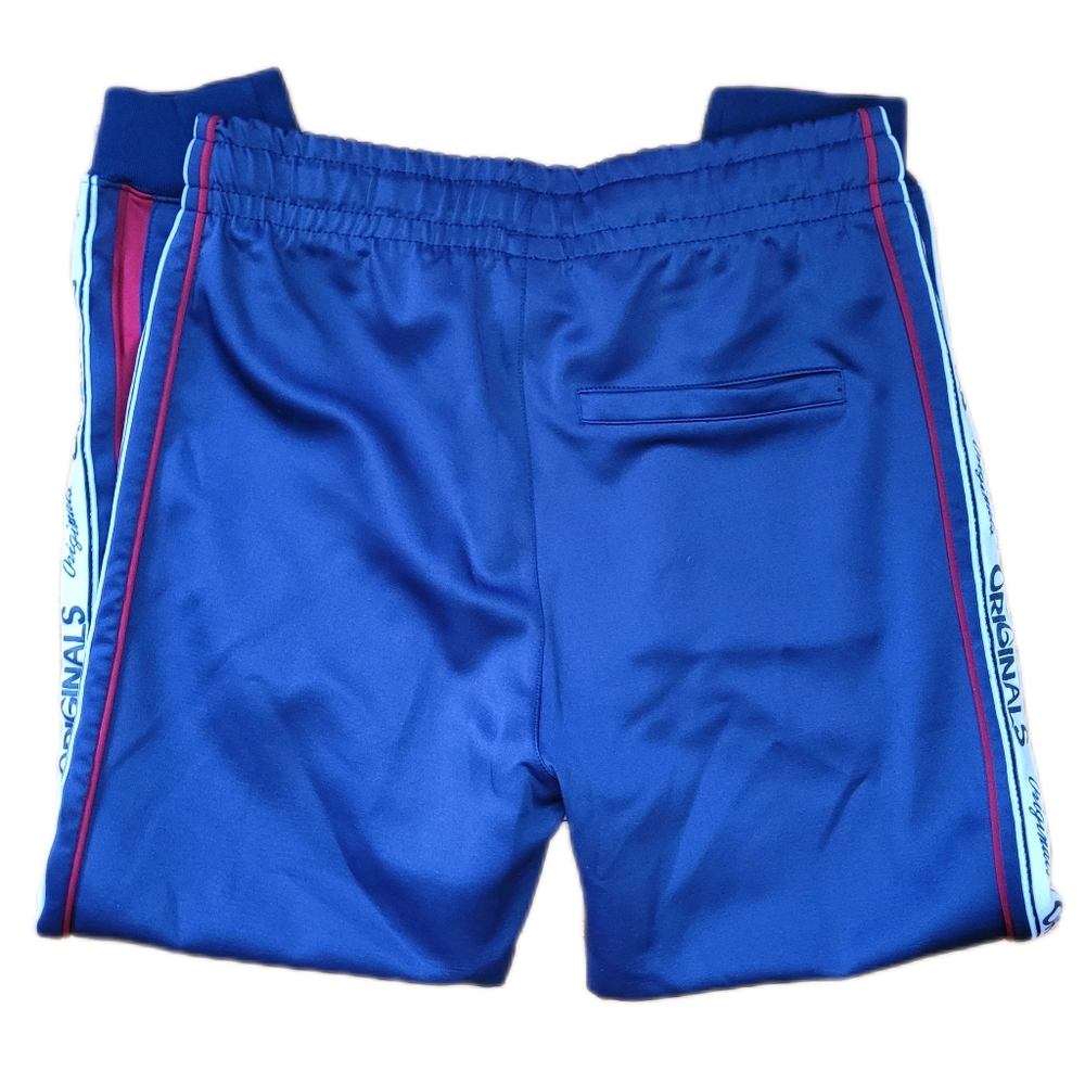 Joggers - Picture 2 of 3